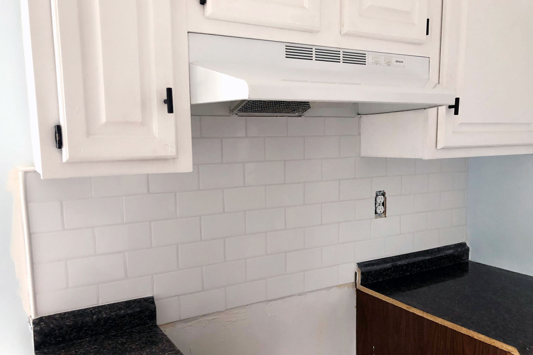 Haus2Home-kitchen-backsplash-tile-set.jpg
